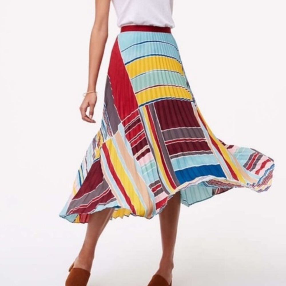 Colorful accordion midi skirt